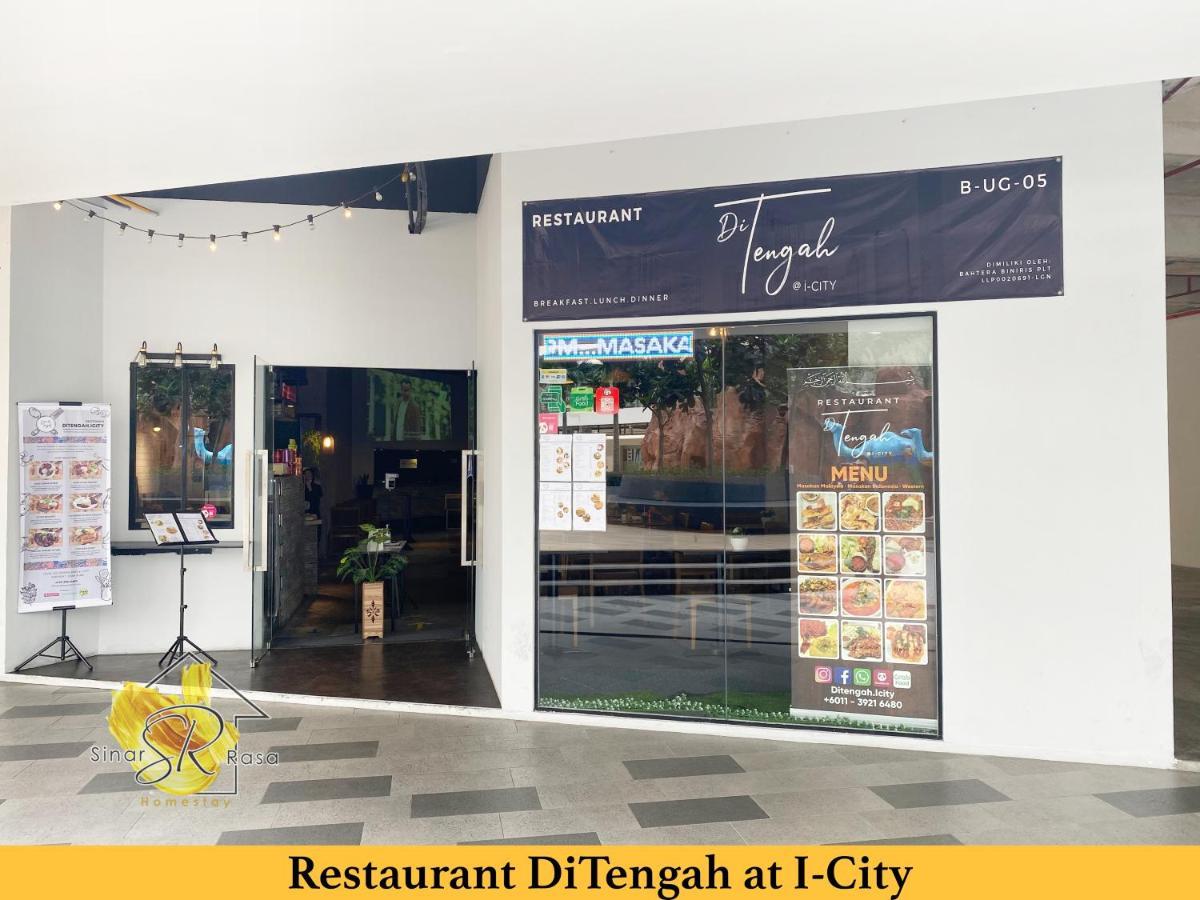 שאה אלאם Sinar Rasa Homestay At I-Soho, I-City מראה חיצוני תמונה Restaurant Di Tengah at I-City
