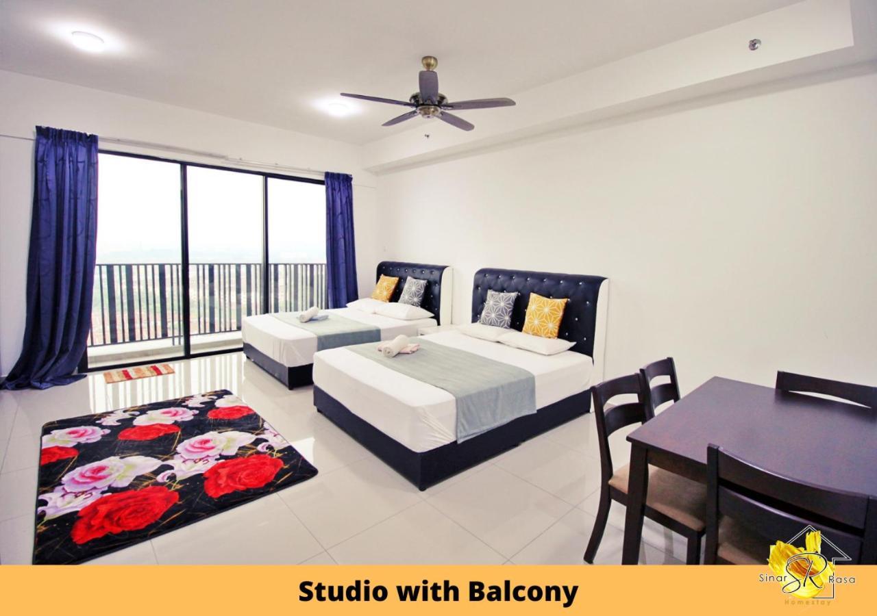 שאה אלאם Sinar Rasa Homestay At I-Soho, I-City מראה חיצוני תמונה Studio with Balcony